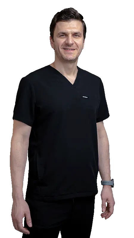 Cosmin Oproiu, physiotherapist at Sfintii Arhangheli Clinic